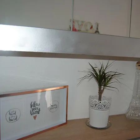 Mfb House
