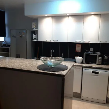 Mfb House بيت للعطل